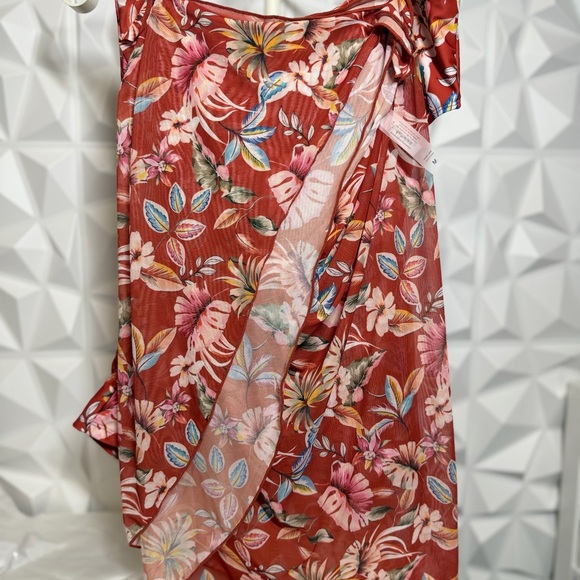 👙Nicole Miller Red Floral Bikini 3 pieces - Picture 3 of 5